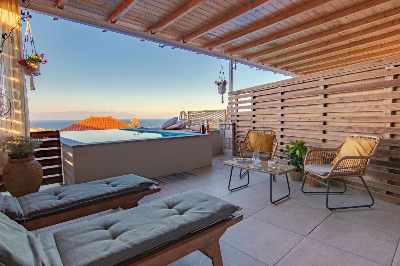 Georgianna'S Suite With Private Pool , 'Blank Suite' Charokopio Exterior photo