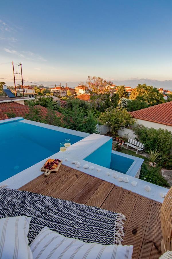 Georgianna'S Suite With Private Pool , 'Blank Suite' Charokopio Exterior photo
