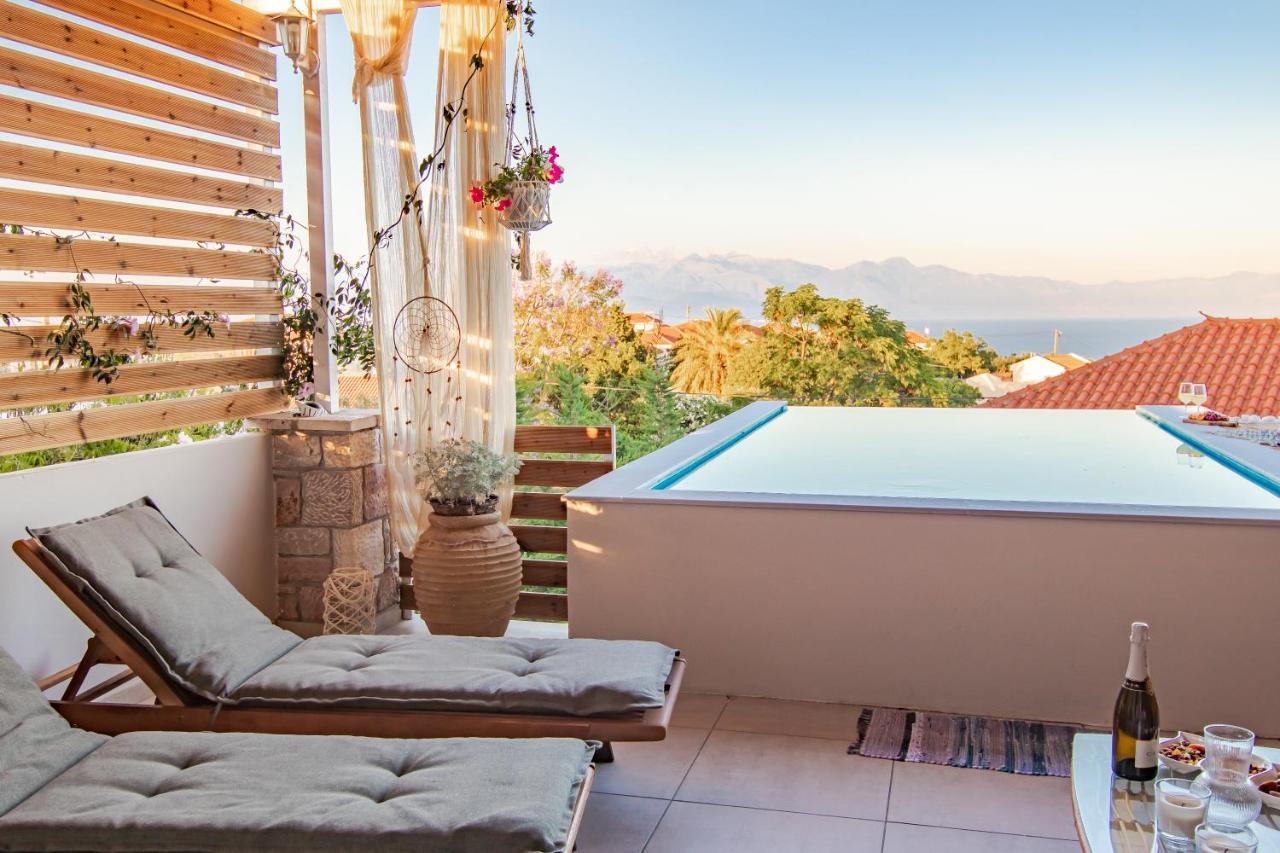 Georgianna'S Suite With Private Pool , 'Blank Suite' Charokopio Exterior photo