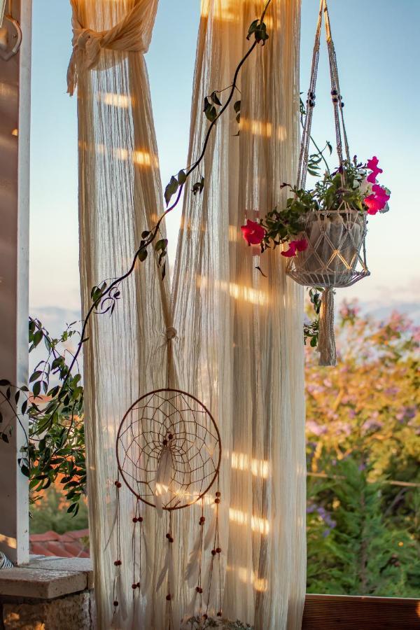Georgianna'S Suite With Private Pool , 'Blank Suite' Charokopio Exterior photo